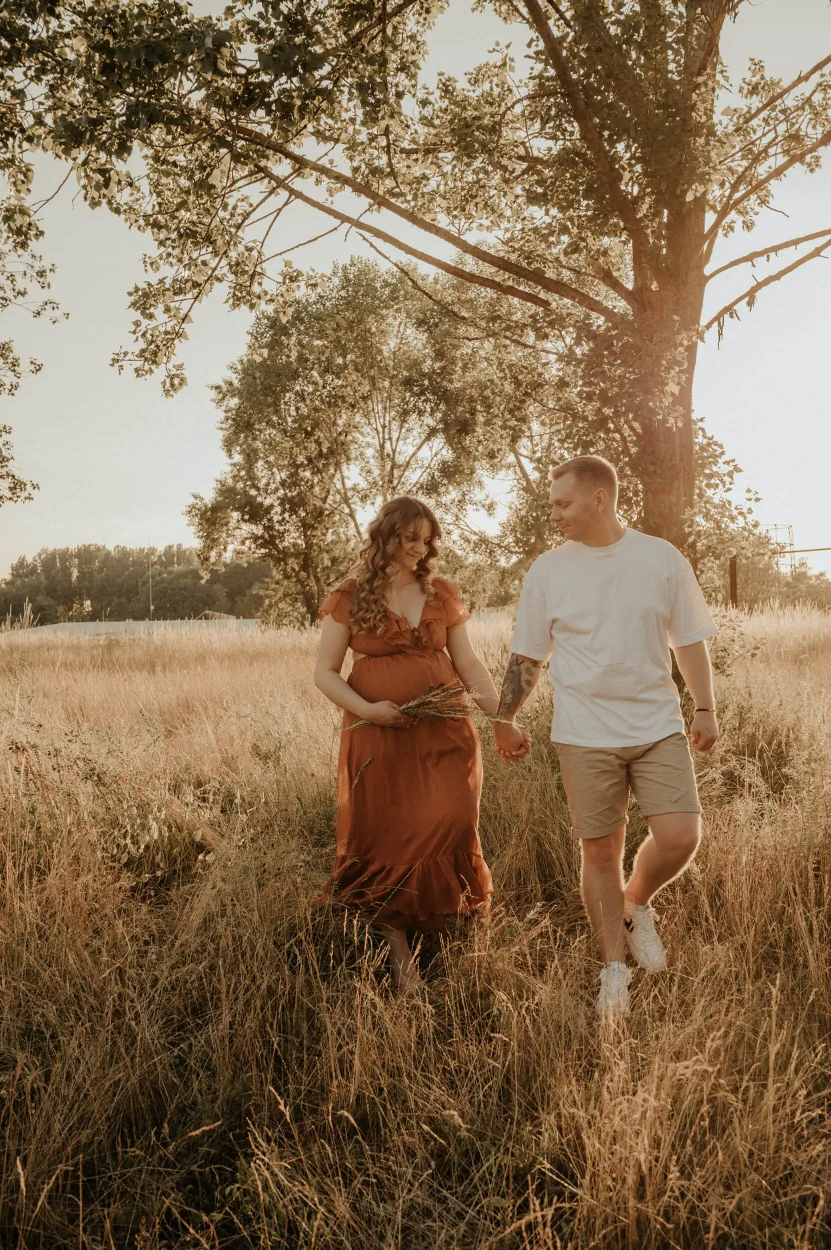 Babybauch Shooting Hannover, Babybauch Shooting Hamburg, Babybauch Shooting Bremen, Babybauch Shooting Wolfsburg, Babybauch Shooting Hildesheim, Babybauch Shooting Lüneburg, Fotoshooting Schwangerschaft, Babybauch Shooting Braunschweig, Babybauch Shooting Salzgitter, Babybauch Shooting Hildesheim, Babybauch Shooting in der Nähe, Babybauchshooting Hamburg Babybauchshooting Bremen, Babybauchshooting Hannover, Babybauchshooting in der Nähe, Schwangerschaft, Schwangerschaftsbauch